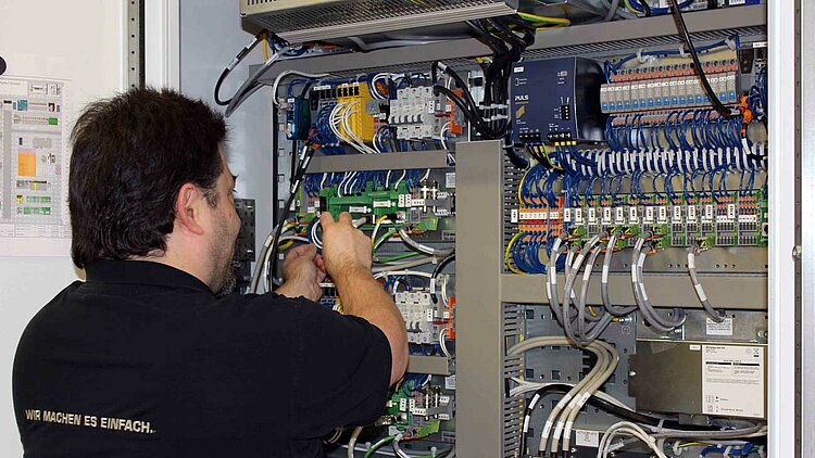 Modularer Schaltschrank